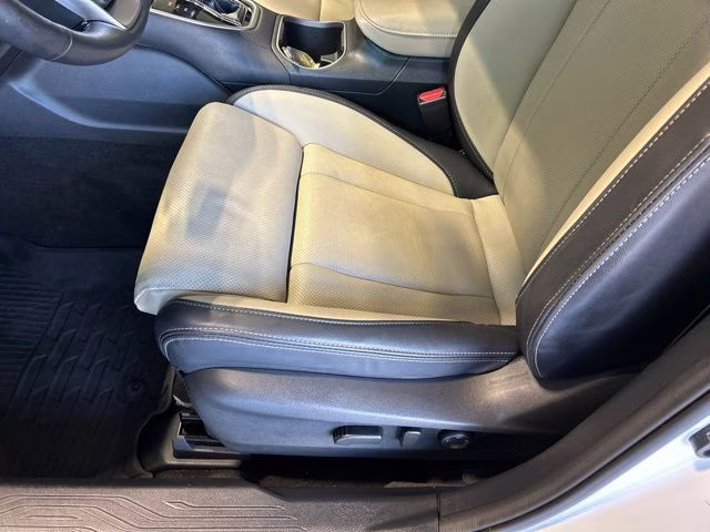 2024 Crystal White Pearl Subaru Outback Limited AWD SUV
