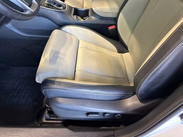 2024 Crystal White Pearl Subaru Outback Limited AWD SUV