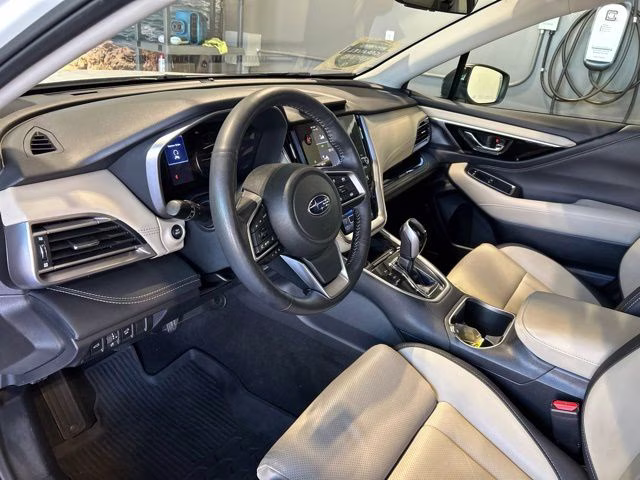2024 Crystal White Pearl Subaru Outback Limited AWD SUV