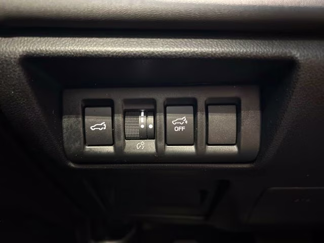 2024 Crystal White Pearl Subaru Outback Limited AWD SUV