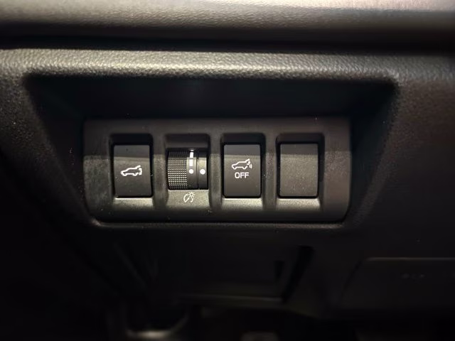 2024 Crystal White Pearl Subaru Outback Limited AWD SUV