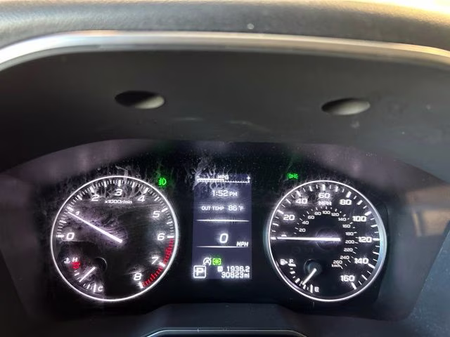 2024 Crystal White Pearl Subaru Outback Limited AWD SUV