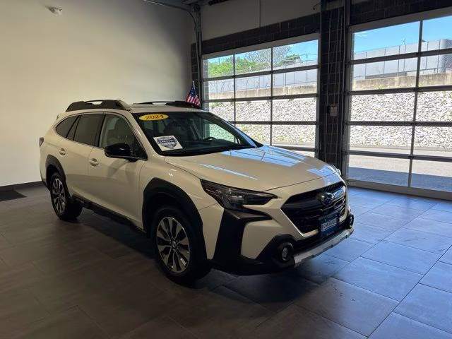 2024 Crystal White Pearl Subaru Outback Limited AWD SUV