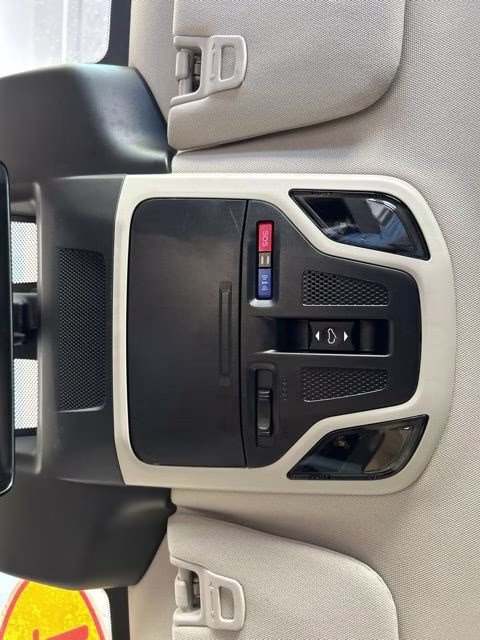 2024 Crystal White Pearl Subaru Outback Limited AWD SUV