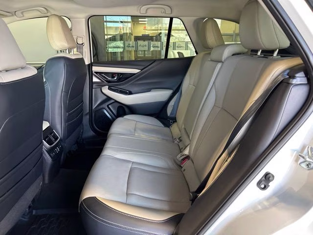 2024 Crystal White Pearl Subaru Outback Limited AWD SUV
