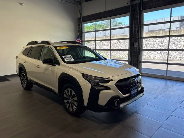 2024 Crystal White Pearl Subaru Outback Limited AWD SUV