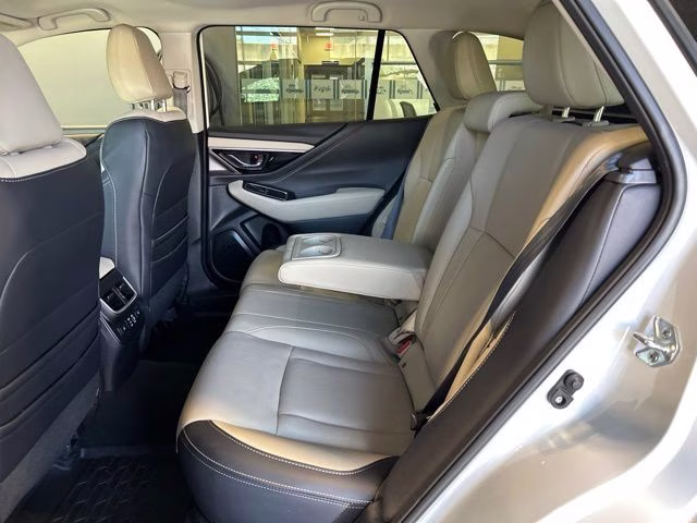 2024 Crystal White Pearl Subaru Outback Limited AWD SUV