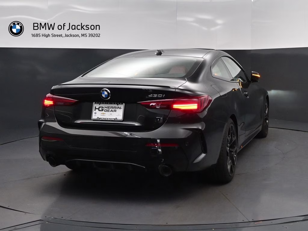 2027 Black Sapphire Metallic BMW 4 Series 430i RWD Coupe