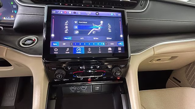 2024 Velvet Red Pearlcoat Jeep Grand Cherokee 4xe 4X4 SUV