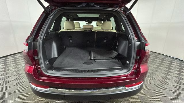 2024 Velvet Red Pearlcoat Jeep Grand Cherokee 4xe 4X4 SUV
