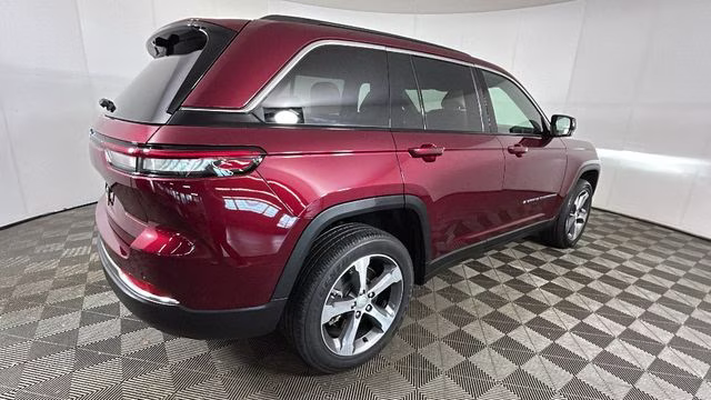 2024 Velvet Red Pearlcoat Jeep Grand Cherokee 4xe 4X4 SUV