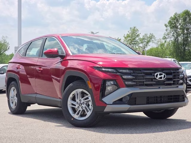 2026 Ultimate Red Hyundai Tucson SE FWD SUV