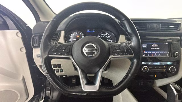 2020 Magnetic Black Pearl Nissan Rogue Sport SV AWD SUV