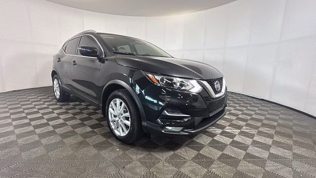 2020 Magnetic Black Pearl Nissan Rogue Sport SV AWD SUV