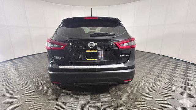 2020 Magnetic Black Pearl Nissan Rogue Sport SV AWD SUV