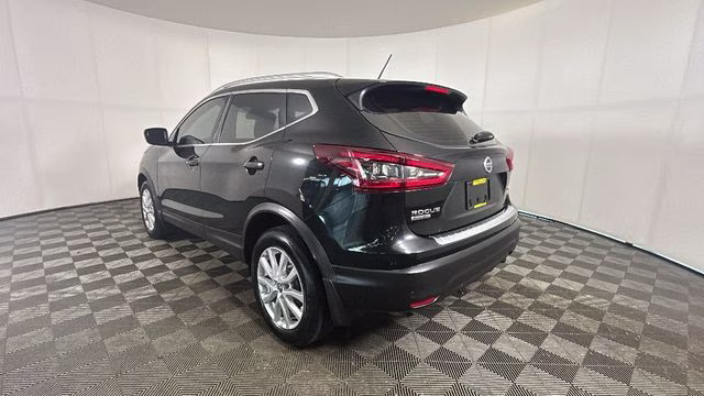 2020 Magnetic Black Pearl Nissan Rogue Sport SV AWD SUV