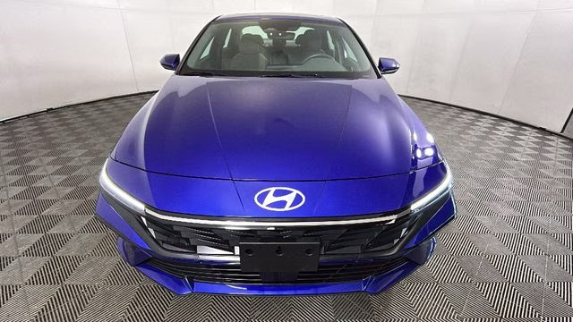 2024 Intense Blue Hyundai Elantra SEL FWD Sedan