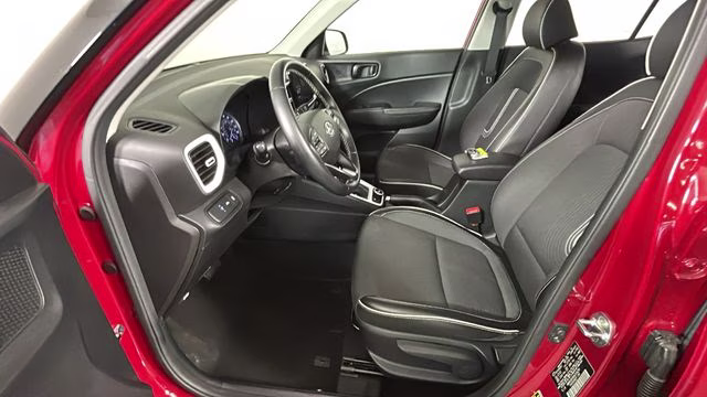 2022 Scarlet Red Pearl Hyundai Venue Limited FWD SUV