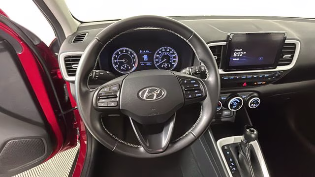 2022 Scarlet Red Pearl Hyundai Venue Limited FWD SUV