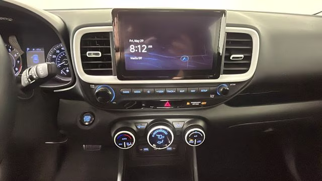 2022 Scarlet Red Pearl Hyundai Venue Limited FWD SUV