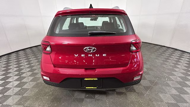 2022 Scarlet Red Pearl Hyundai Venue Limited FWD SUV