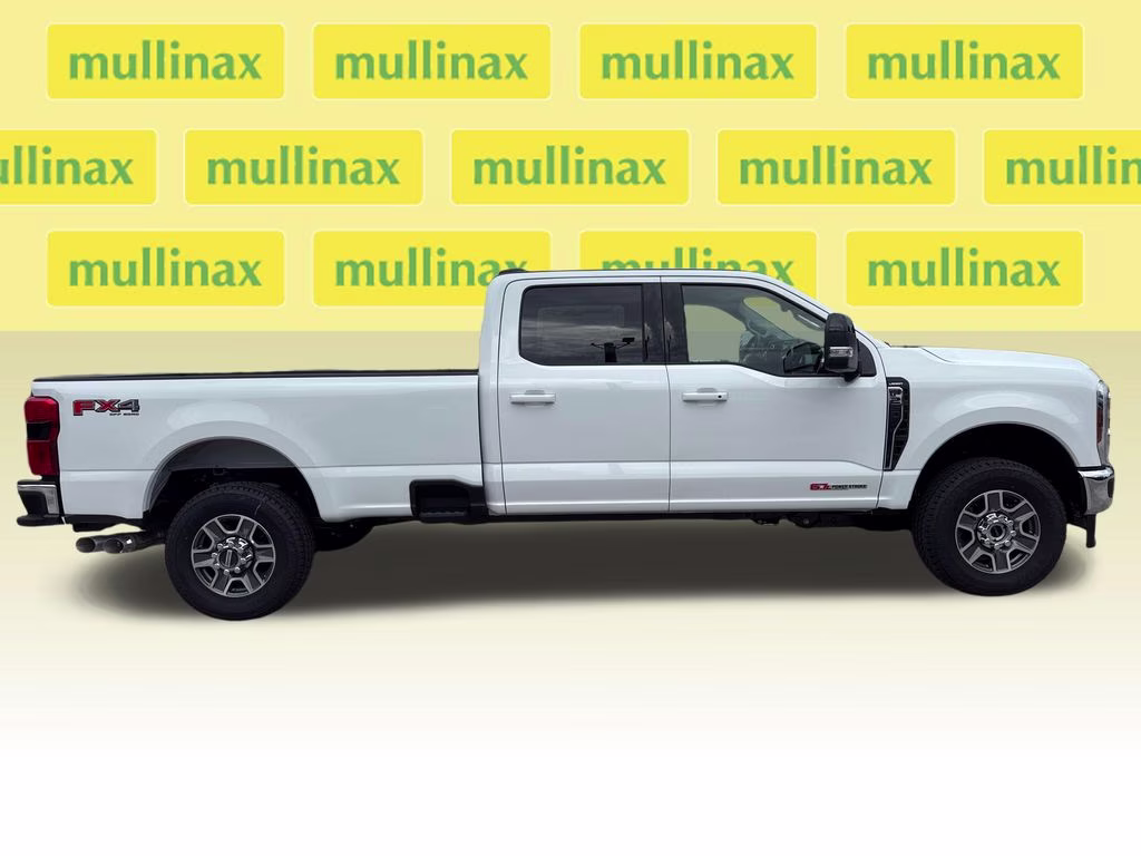 2026 Oxford White Ford Super Duty F-250 SRW Lariat 4X4 Truck