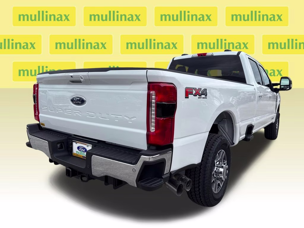 2026 Oxford White Ford Super Duty F-250 SRW Lariat 4X4 Truck