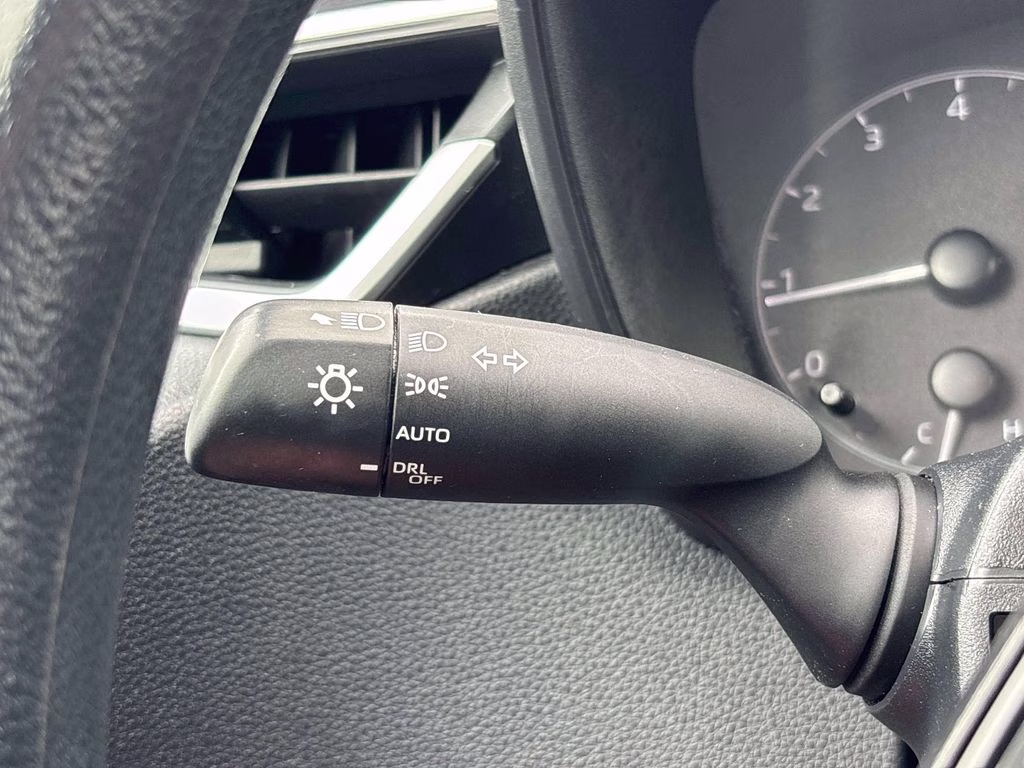 2024 Classic Silver Metallic Toyota Corolla LE FWD Sedan
