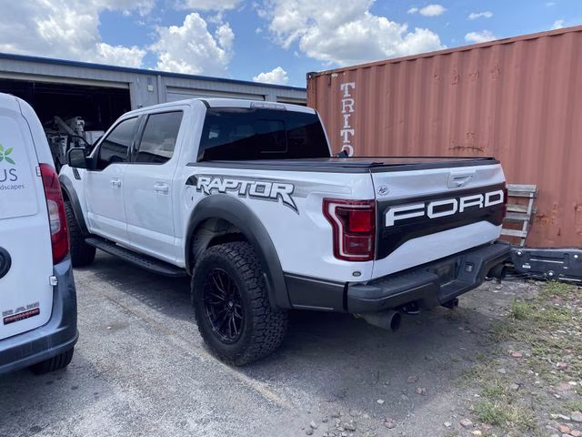 2018 Oxford White Ford F-150 Raptor 4X4 Truck