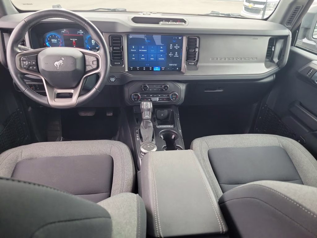 2025 Gray Metallic Ford Bronco Big Bend 4X4 SUV
