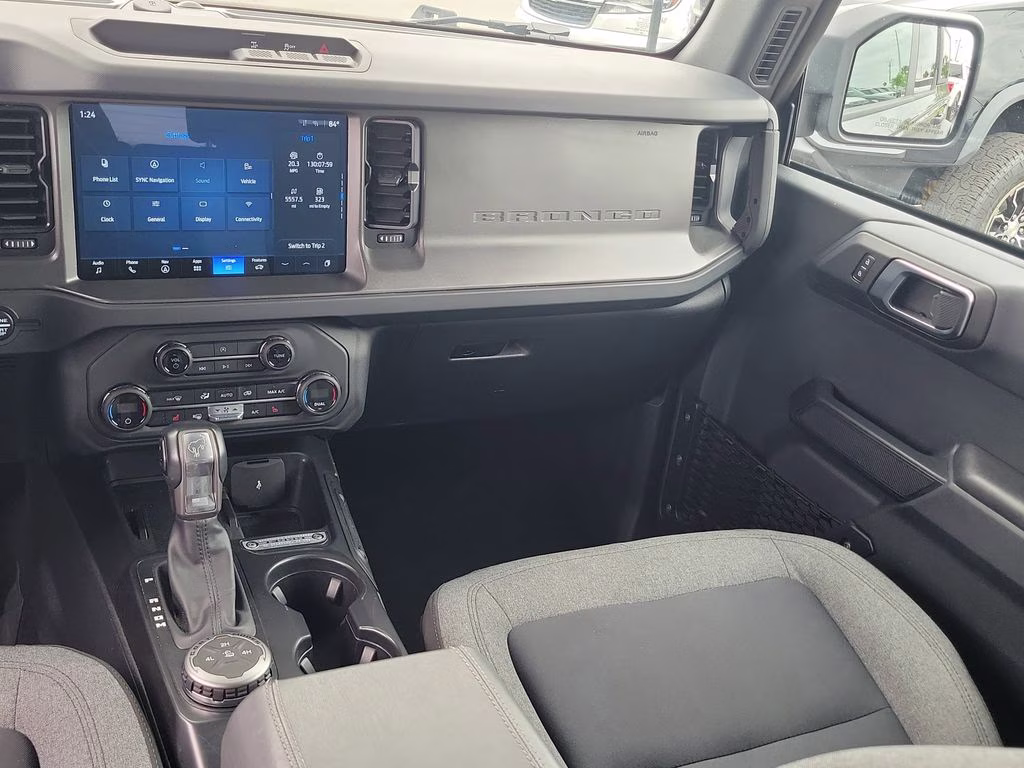 2025 Gray Metallic Ford Bronco Big Bend 4X4 SUV