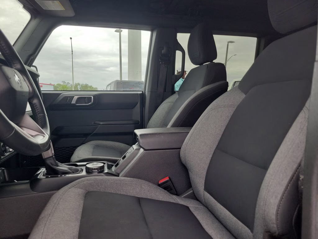 2025 Gray Metallic Ford Bronco Big Bend 4X4 SUV