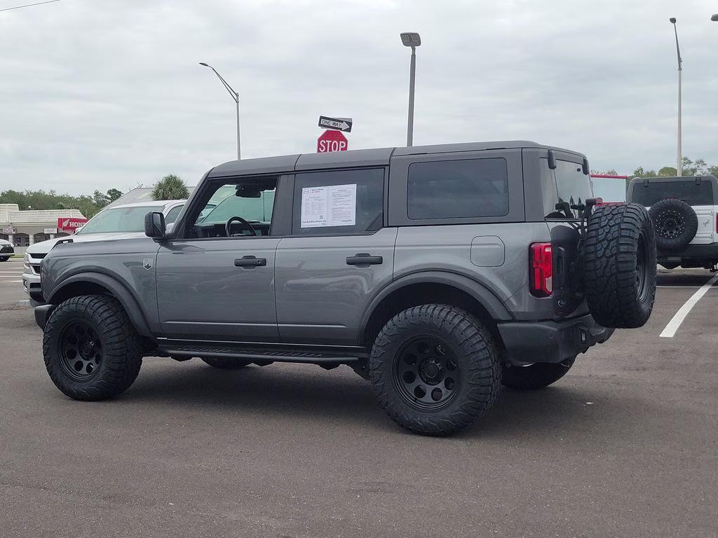 2025 Gray Metallic Ford Bronco Big Bend 4X4 SUV