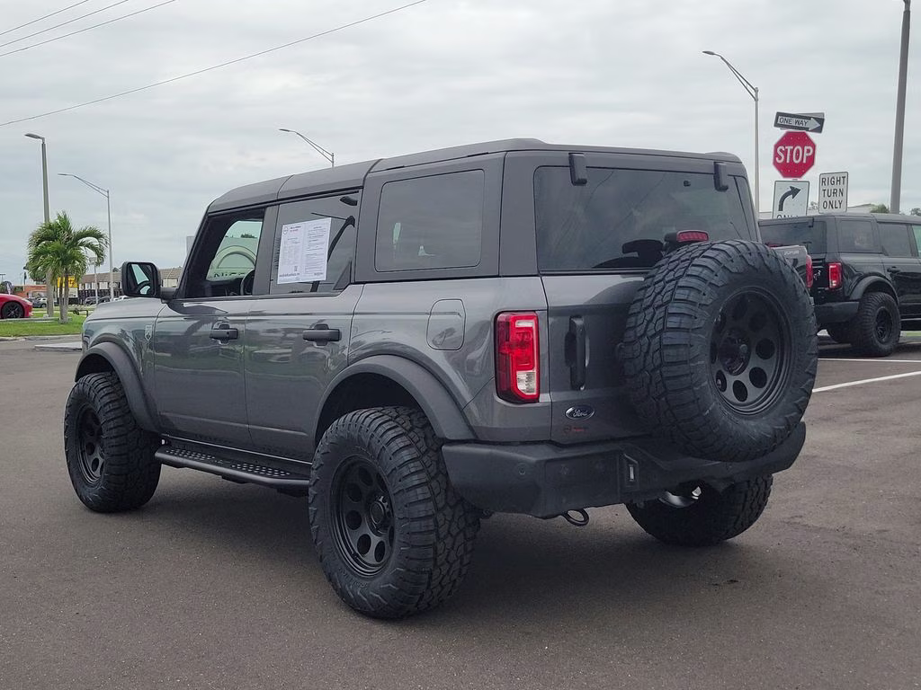 2025 Gray Metallic Ford Bronco Big Bend 4X4 SUV