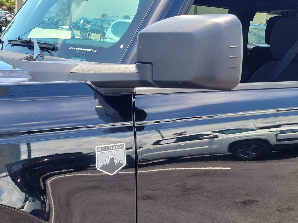 2025 Shadow Black Ford Bronco Big Bend 4X4 SUV