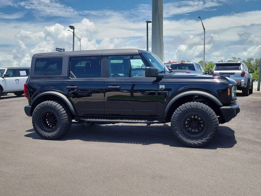 2025 Shadow Black Ford Bronco Big Bend 4X4 SUV