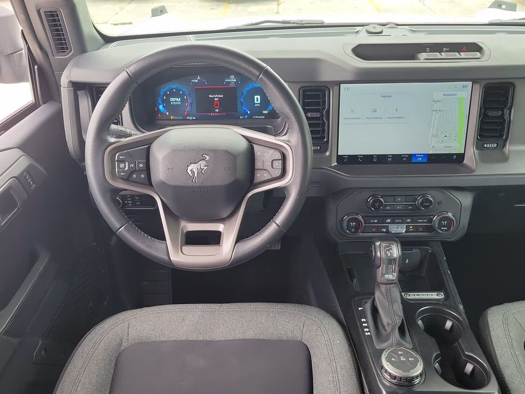 2025 Oxford White Ford Bronco Big Bend 4X4 SUV