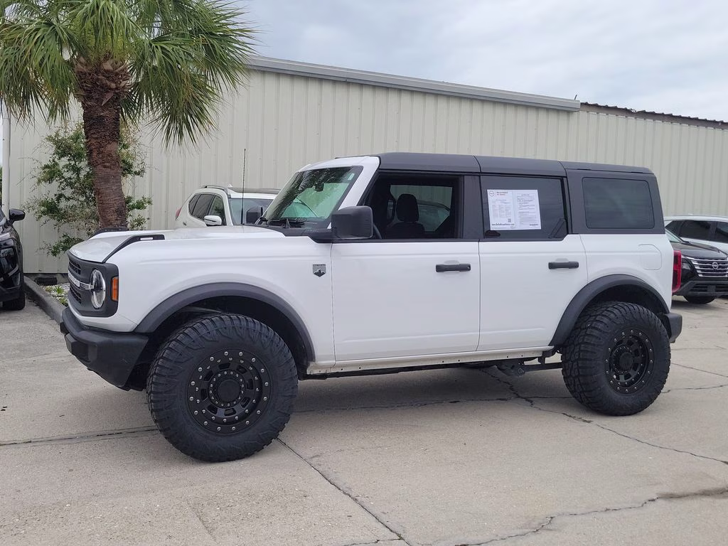 2025 Oxford White Ford Bronco Big Bend 4X4 SUV