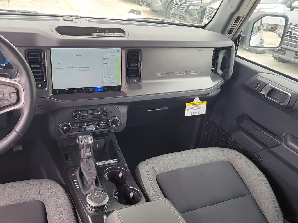 2025 Oxford White Ford Bronco Big Bend 4X4 SUV