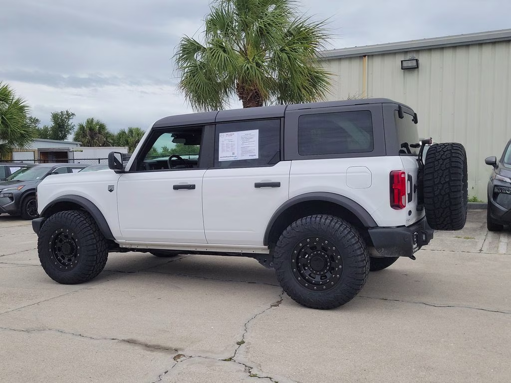 2025 Oxford White Ford Bronco Big Bend 4X4 SUV