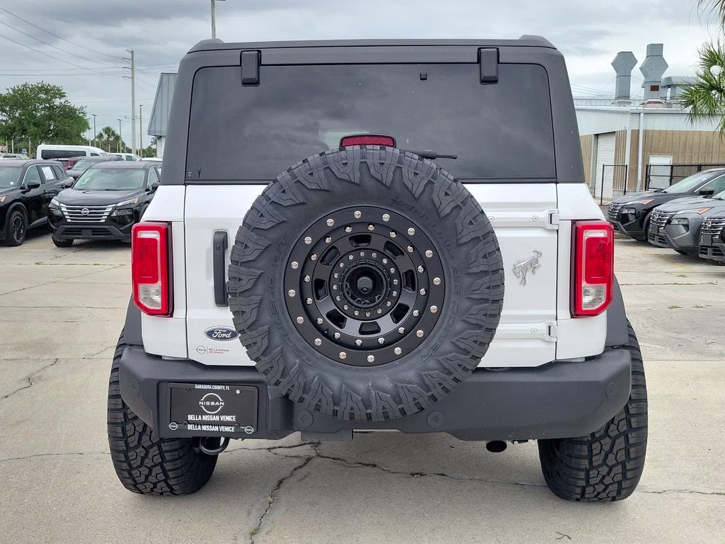 2025 Oxford White Ford Bronco Big Bend 4X4 SUV