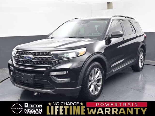 2022 Black Metallic Ford Explorer XLT RWD SUV