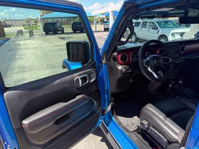 2023 Hydro Blue Pearlcoat Jeep Gladiator Rubicon 4X4 Truck