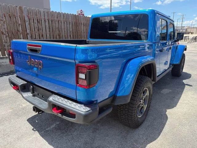 2023 Hydro Blue Pearlcoat Jeep Gladiator Rubicon 4X4 Truck