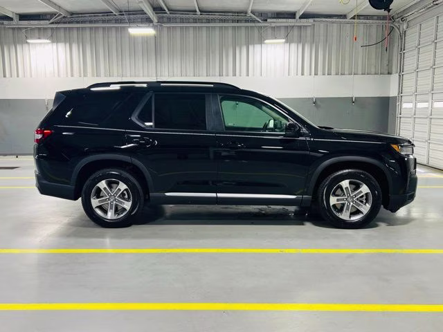 2026 Crystal Black Pearl Honda Pilot EX-L AWD SUV