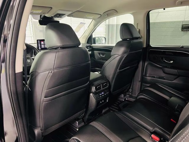 2026 Crystal Black Pearl Honda Pilot EX-L AWD SUV