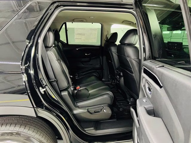 2026 Crystal Black Pearl Honda Pilot EX-L AWD SUV