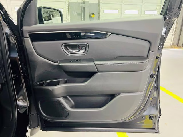 2026 Crystal Black Pearl Honda Pilot EX-L AWD SUV