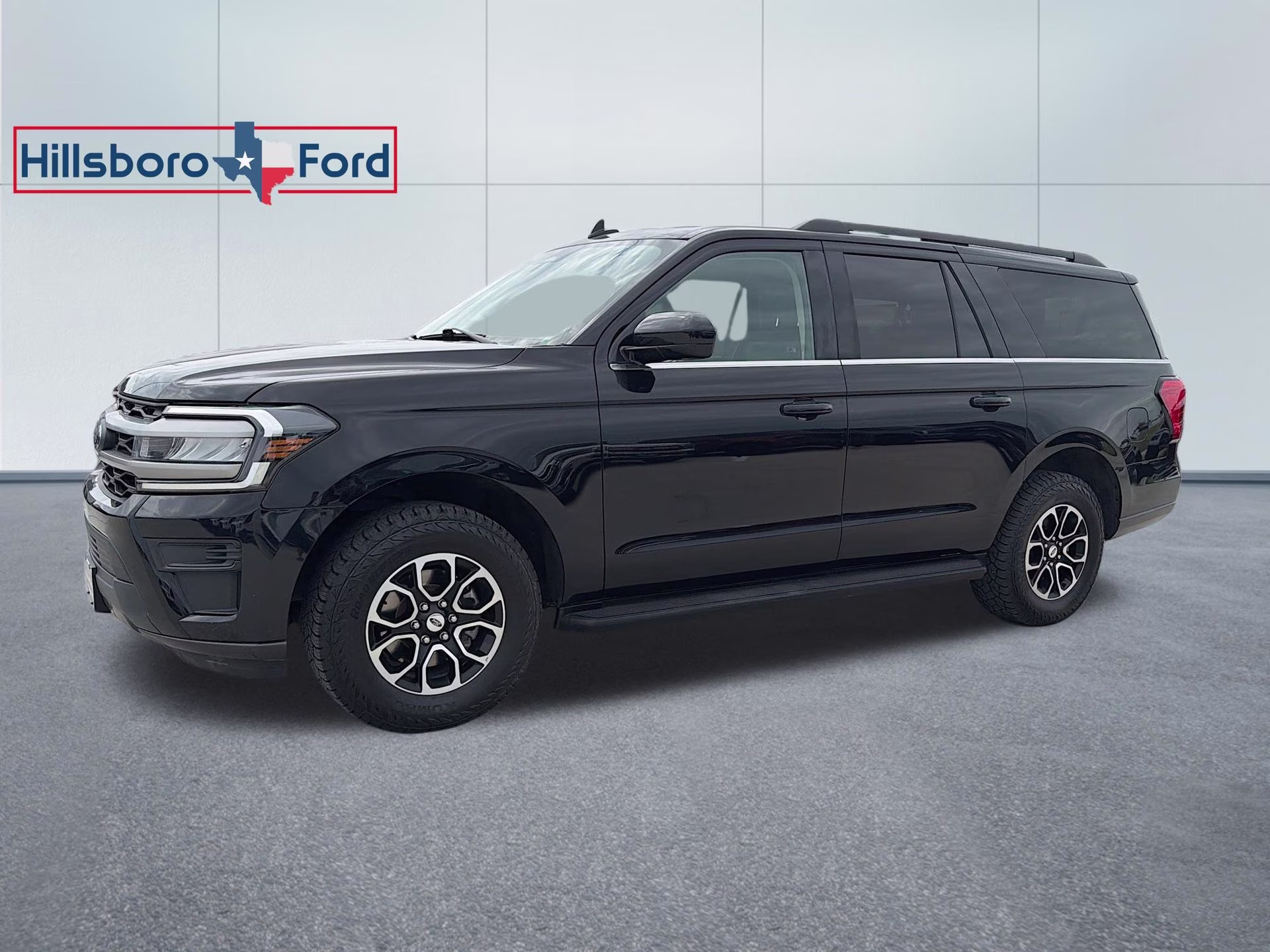 2024 Black Metallic Ford Expedition Max XLT 4X4 SUV