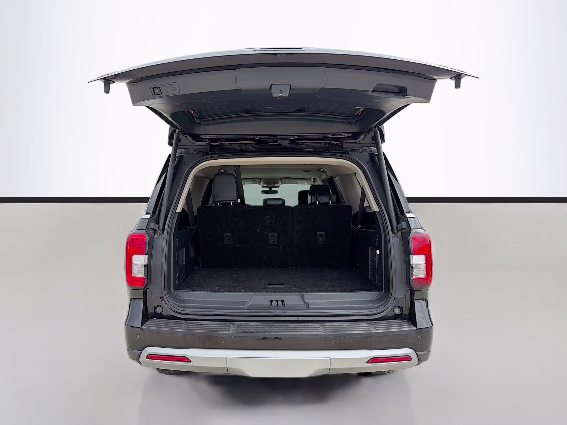 2024 Black Metallic Ford Expedition Max XLT 4X4 SUV